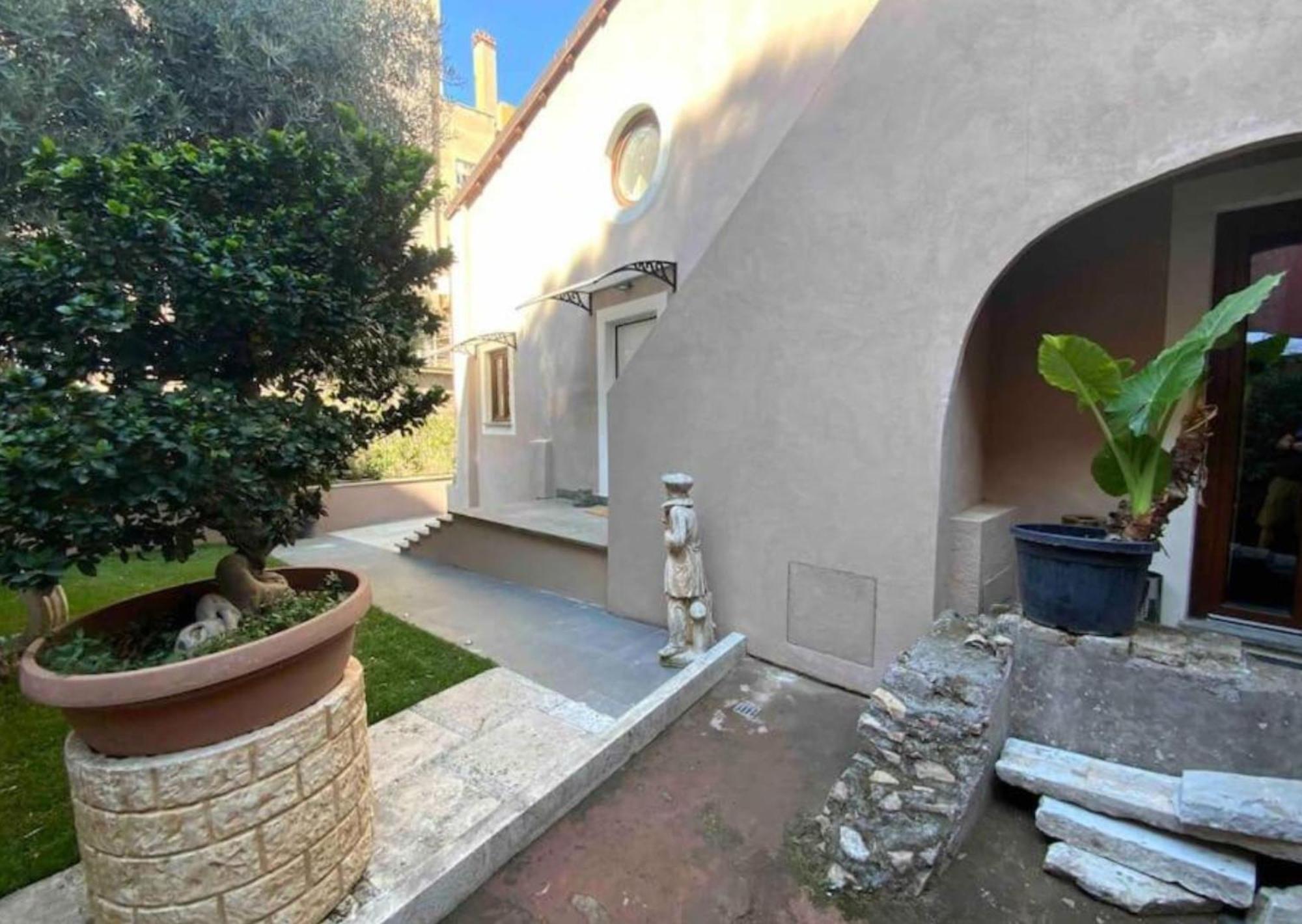 Exclusive With Private Garden - 5 Minutes From The Colosseum Rom